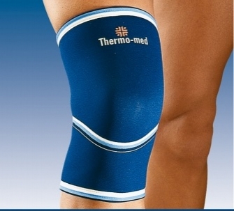 Joelheira em Neoprene com Rótula Fechada 27cm